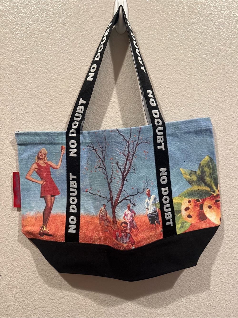No doubt *rare* Vegas Tragic Kingdom - Graphic Canvas Tote Bag Gwen Stefani